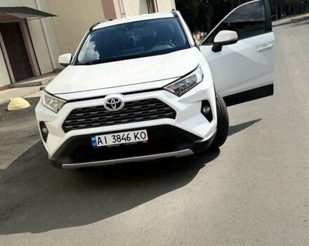 Белый Тойота РАВ 4, объемом двигателя 1.99 л и пробегом 165 тыс. км за 27000 $, фото 2 на Automoto.ua