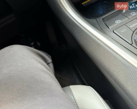 Белый Тойота РАВ 4, объемом двигателя 1.99 л и пробегом 99 тыс. км за 27500 $, фото 55 на Automoto.ua