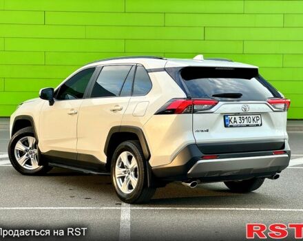 Білий Тойота РАВ 4, об'ємом двигуна 2 л та пробігом 93 тис. км за 26900 $, фото 1 на Automoto.ua