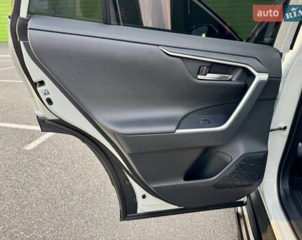 Белый Тойота РАВ 4, объемом двигателя 1.99 л и пробегом 93 тыс. км за 26900 $, фото 36 на Automoto.ua