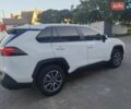 Белый Тойота РАВ 4, объемом двигателя 2 л и пробегом 75 тыс. км за 23350 $, фото 1 на Automoto.ua