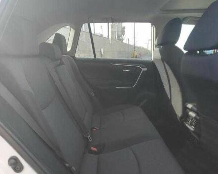 Білий Тойота РАВ 4, об'ємом двигуна 0 л та пробігом 45 тис. км за 8500 $, фото 9 на Automoto.ua
