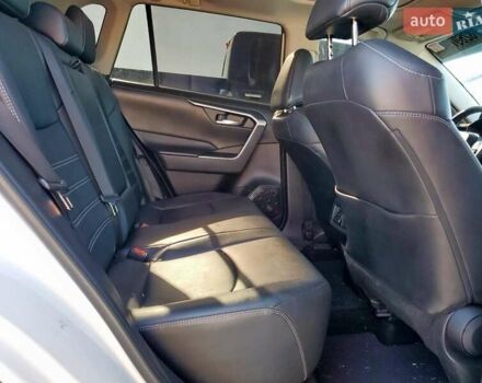 Белый Тойота РАВ 4, объемом двигателя 2.49 л и пробегом 112 тыс. км за 7900 $, фото 10 на Automoto.ua