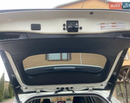 Белый Тойота РАВ 4, объемом двигателя 2 л и пробегом 41 тыс. км за 30700 $, фото 55 на Automoto.ua