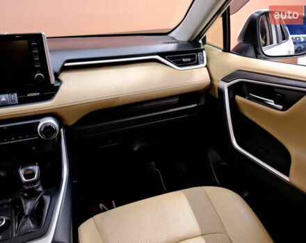 Білий Тойота РАВ 4, об'ємом двигуна 2.5 л та пробігом 98 тис. км за 32900 $, фото 52 на Automoto.ua