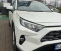 Белый Тойота РАВ 4, объемом двигателя 2.49 л и пробегом 130 тыс. км за 27400 $, фото 1 на Automoto.ua