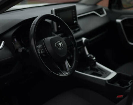 Білий Тойота РАВ 4, об'ємом двигуна 1.99 л та пробігом 140 тис. км за 23300 $, фото 3 на Automoto.ua