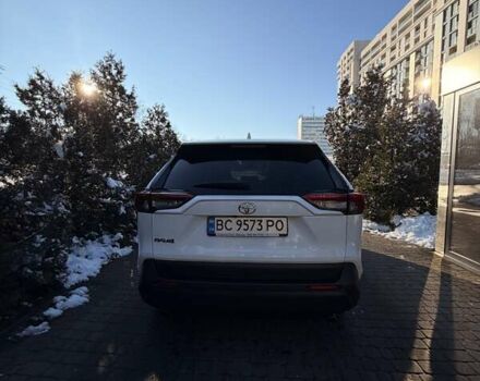 Белый Тойота РАВ 4, объемом двигателя 1.99 л и пробегом 140 тыс. км за 22500 $, фото 2 на Automoto.ua