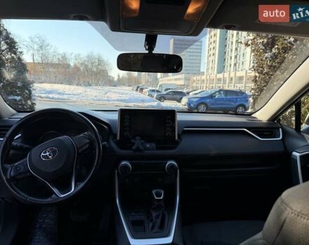 Белый Тойота РАВ 4, объемом двигателя 1.99 л и пробегом 140 тыс. км за 22500 $, фото 7 на Automoto.ua