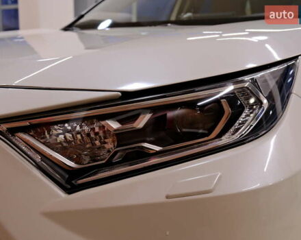 Білий Тойота РАВ 4, об'ємом двигуна 2.5 л та пробігом 98 тис. км за 32900 $, фото 18 на Automoto.ua