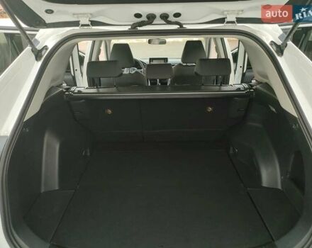 Белый Тойота РАВ 4, объемом двигателя 2 л и пробегом 75 тыс. км за 23350 $, фото 18 на Automoto.ua