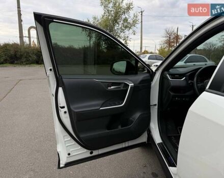 Білий Тойота РАВ 4, об'ємом двигуна 2.49 л та пробігом 128 тис. км за 29900 $, фото 38 на Automoto.ua