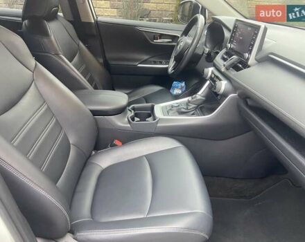 Белый Тойота РАВ 4, объемом двигателя 2 л и пробегом 41 тыс. км за 30700 $, фото 47 на Automoto.ua