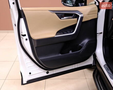 Білий Тойота РАВ 4, об'ємом двигуна 2.5 л та пробігом 98 тис. км за 32900 $, фото 33 на Automoto.ua