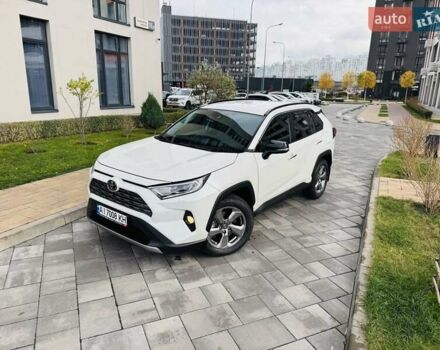 Белый Тойота РАВ 4, объемом двигателя 1.99 л и пробегом 99 тыс. км за 27500 $, фото 1 на Automoto.ua