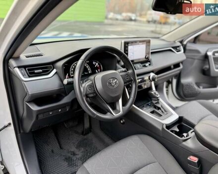 Білий Тойота РАВ 4, об'ємом двигуна 1.99 л та пробігом 93 тис. км за 25900 $, фото 29 на Automoto.ua