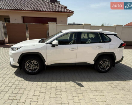 Білий Тойота РАВ 4, об'ємом двигуна 2 л та пробігом 76 тис. км за 25900 $, фото 2 на Automoto.ua