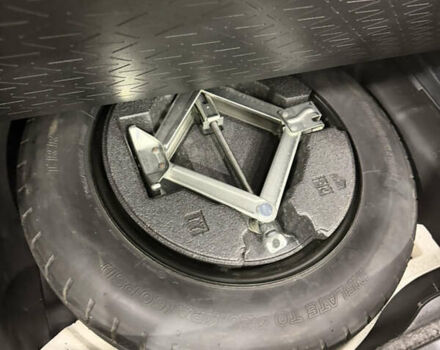 Білий Тойота РАВ 4, об'ємом двигуна 2.49 л та пробігом 52 тис. км за 24500 $, фото 10 на Automoto.ua