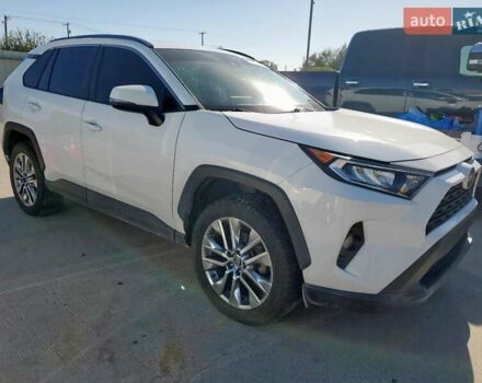Белый Тойота РАВ 4, объемом двигателя 2.49 л и пробегом 112 тыс. км за 7900 $, фото 1 на Automoto.ua