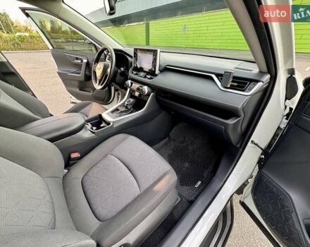 Белый Тойота РАВ 4, объемом двигателя 1.99 л и пробегом 93 тыс. км за 26900 $, фото 41 на Automoto.ua