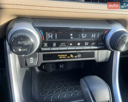 Белый Тойота РАВ 4, объемом двигателя 2.49 л и пробегом 109 тыс. км за 25900 $, фото 36 на Automoto.ua