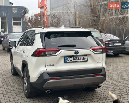 Белый Тойота РАВ 4, объемом двигателя 2.49 л и пробегом 73 тыс. км за 35000 $, фото 1 на Automoto.ua