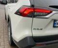Белый Тойота РАВ 4, объемом двигателя 2.49 л и пробегом 130 тыс. км за 27400 $, фото 3 на Automoto.ua