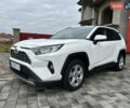 Білий Тойота РАВ 4, об'ємом двигуна 2 л та пробігом 106 тис. км за 27900 $, фото 2 на Automoto.ua