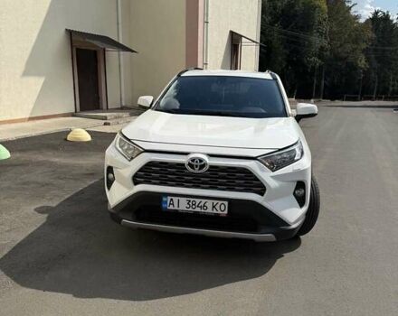 Белый Тойота РАВ 4, объемом двигателя 1.99 л и пробегом 165 тыс. км за 27000 $, фото 1 на Automoto.ua