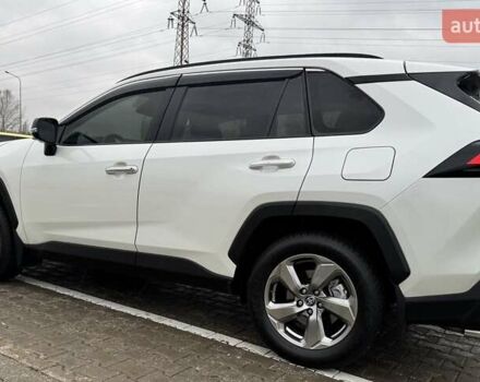 Білий Тойота РАВ 4, об'ємом двигуна 1.99 л та пробігом 99 тис. км за 28000 $, фото 6 на Automoto.ua