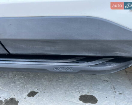 Белый Тойота РАВ 4, объемом двигателя 2.49 л и пробегом 109 тыс. км за 25900 $, фото 44 на Automoto.ua