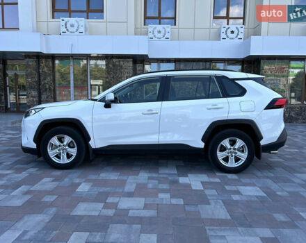 Белый Тойота РАВ 4, объемом двигателя 1.99 л и пробегом 70 тыс. км за 28500 $, фото 2 на Automoto.ua