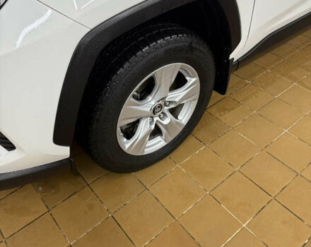 Белый Тойота РАВ 4, объемом двигателя 2.49 л и пробегом 80 тыс. км за 31700 $, фото 18 на Automoto.ua