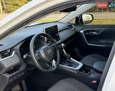 Белый Тойота РАВ 4, объемом двигателя 2.5 л и пробегом 105 тыс. км за 29900 $, фото 22 на Automoto.ua