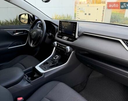 Белый Тойота РАВ 4, объемом двигателя 2.5 л и пробегом 105 тыс. км за 29900 $, фото 16 на Automoto.ua