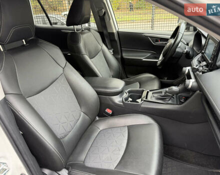 Белый Тойота РАВ 4, объемом двигателя 2.5 л и пробегом 68 тыс. км за 19500 $, фото 15 на Automoto.ua