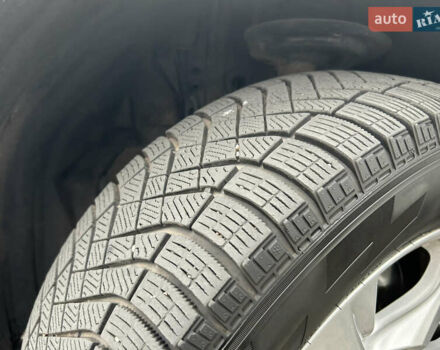 Білий Тойота РАВ 4, об'ємом двигуна 1.99 л та пробігом 82 тис. км за 28000 $, фото 18 на Automoto.ua