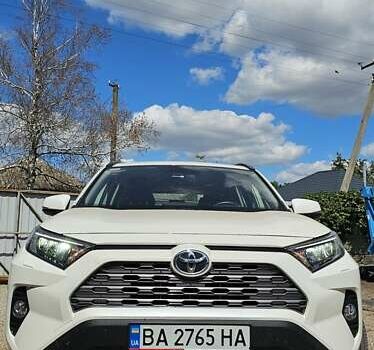 Белый Тойота РАВ 4, объемом двигателя 1.99 л и пробегом 50 тыс. км за 27000 $, фото 2 на Automoto.ua