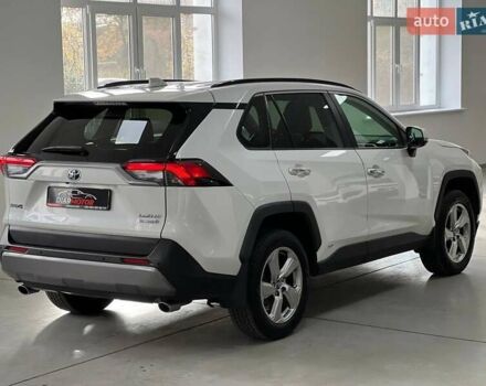 Білий Тойота РАВ 4, об'ємом двигуна 2.49 л та пробігом 85 тис. км за 31000 $, фото 6 на Automoto.ua