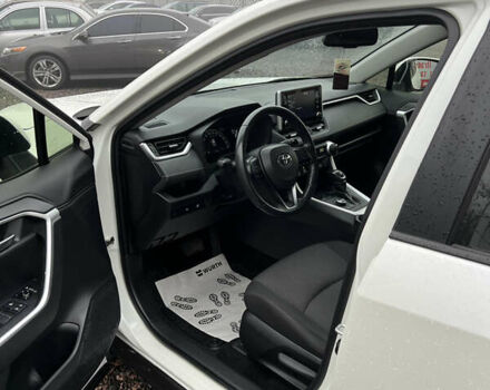 Белый Тойота РАВ 4, объемом двигателя 1.99 л и пробегом 88 тыс. км за 27000 $, фото 9 на Automoto.ua