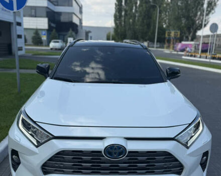 Белый Тойота РАВ 4, объемом двигателя 2.49 л и пробегом 74 тыс. км за 33900 $, фото 2 на Automoto.ua
