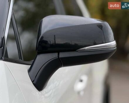 Білий Тойота РАВ 4, об'ємом двигуна 2.49 л та пробігом 128 тис. км за 29900 $, фото 18 на Automoto.ua