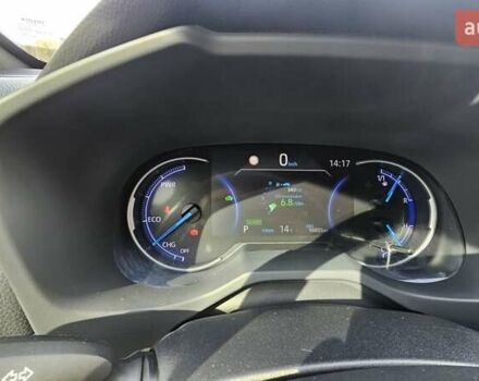 Білий Тойота РАВ 4, об'ємом двигуна 2.5 л та пробігом 98 тис. км за 33000 $, фото 2 на Automoto.ua