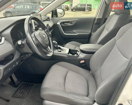 Білий Тойота РАВ 4, об'ємом двигуна 1.99 л та пробігом 82 тис. км за 28000 $, фото 7 на Automoto.ua