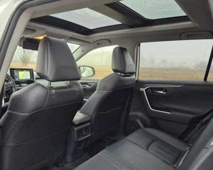 Белый Тойота РАВ 4, объемом двигателя 2.5 л и пробегом 120 тыс. км за 17300 $, фото 14 на Automoto.ua