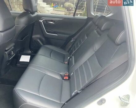 Белый Тойота РАВ 4, объемом двигателя 2 л и пробегом 41 тыс. км за 30700 $, фото 45 на Automoto.ua