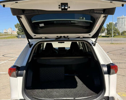 Белый Тойота РАВ 4, объемом двигателя 2.49 л и пробегом 91 тыс. км за 31500 $, фото 7 на Automoto.ua