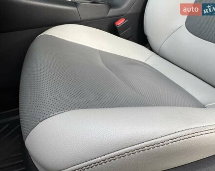 Белый Тойота РАВ 4, объемом двигателя 1.99 л и пробегом 99 тыс. км за 27500 $, фото 52 на Automoto.ua