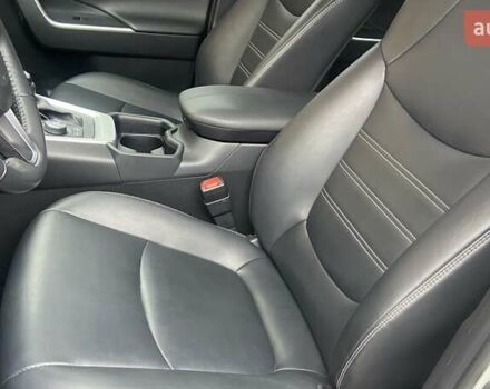 Белый Тойота РАВ 4, объемом двигателя 2 л и пробегом 41 тыс. км за 30700 $, фото 39 на Automoto.ua