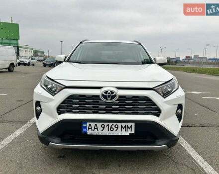 Білий Тойота РАВ 4, об'ємом двигуна 1.99 л та пробігом 82 тис. км за 28000 $, фото 1 на Automoto.ua